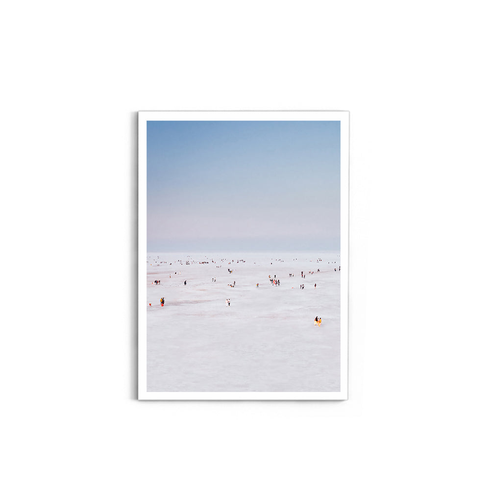 Walk around the coarse white salt desert - Rann of Kutch