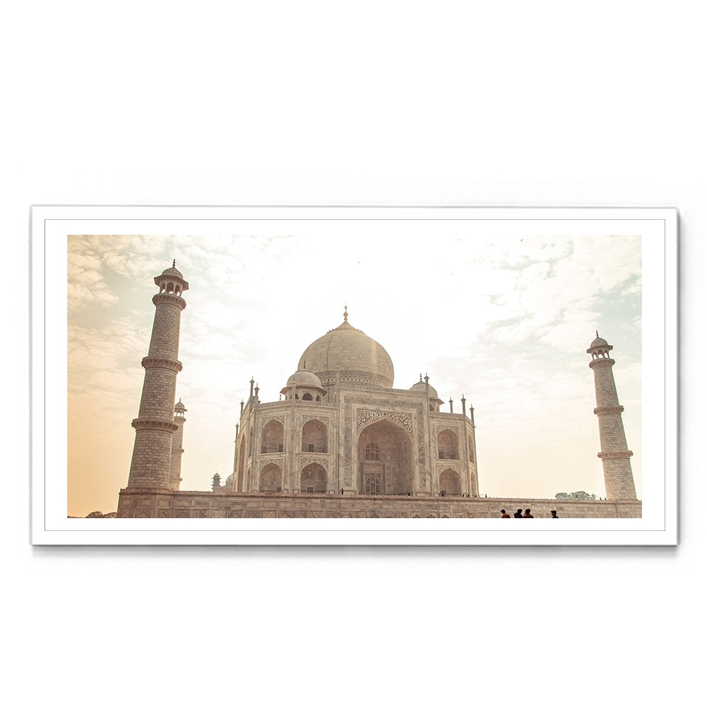 Dramatic view of Taj Mahal - Taj Mahal