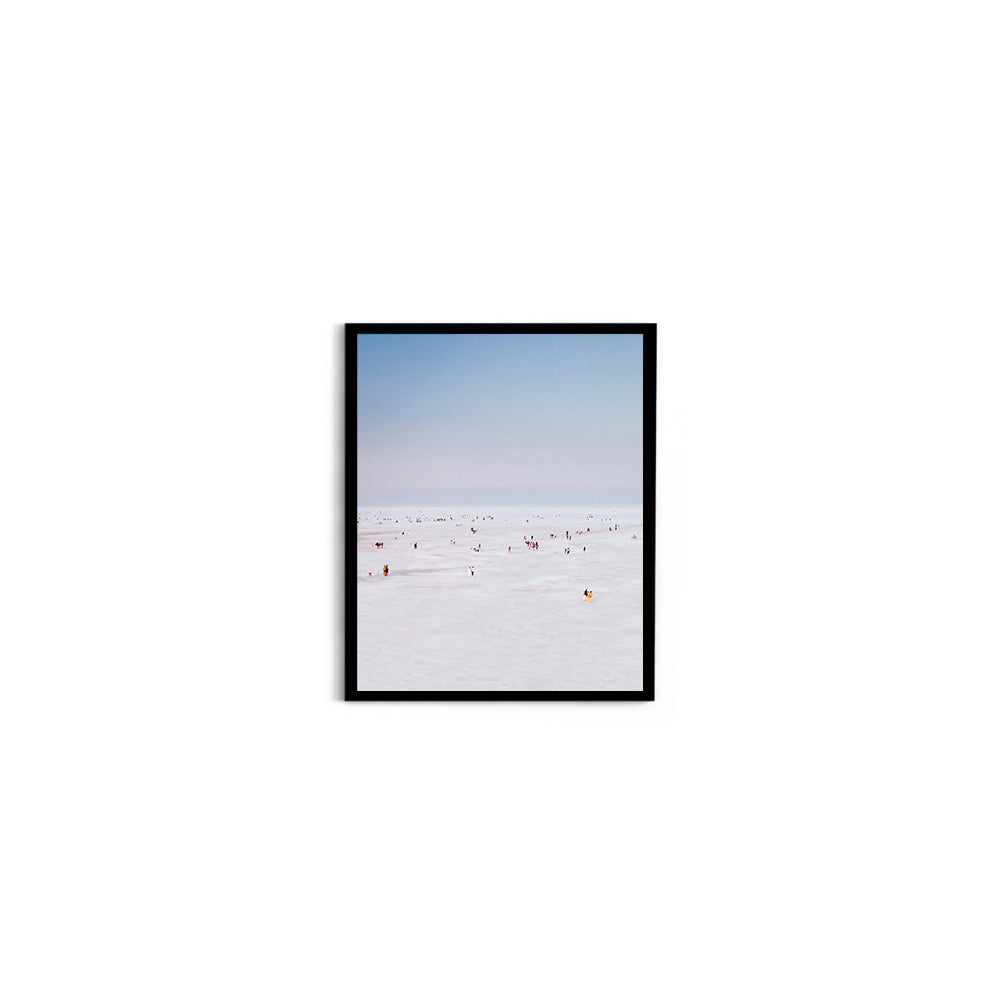 Walk around the coarse white salt desert - Rann of Kutch