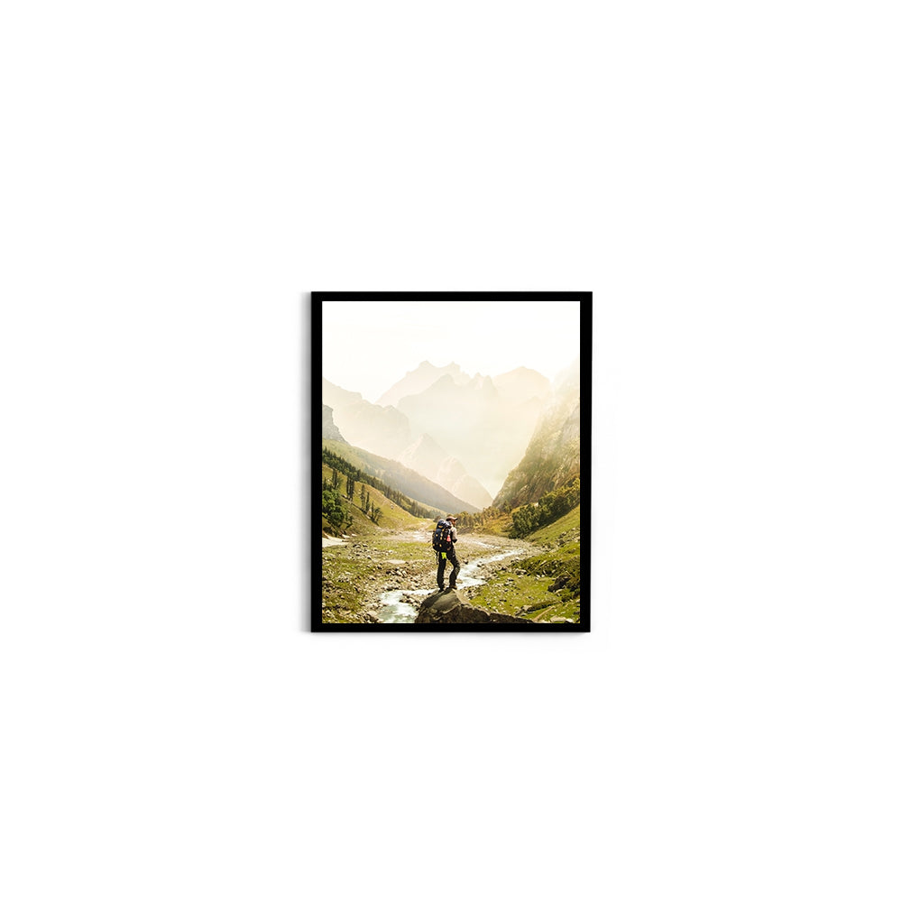 Man standing on top of cliff - Hampta Pass