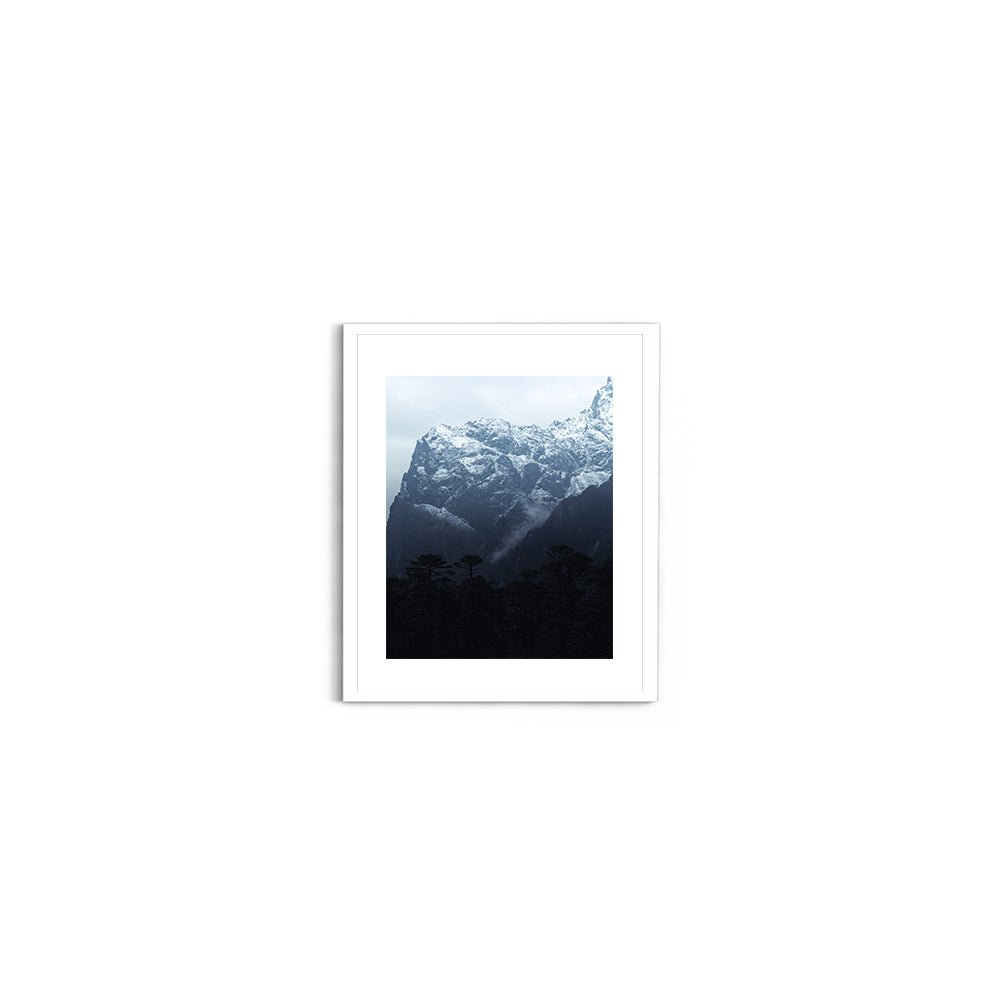 Foggy moutains at the Yumthang valley - Sikkim